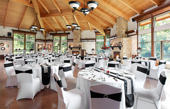 Auberge Lac-à-l'Eau-Claire